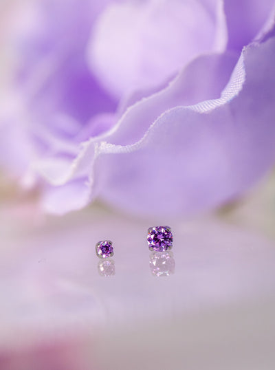 Lavender threadless set of swarvoski gems