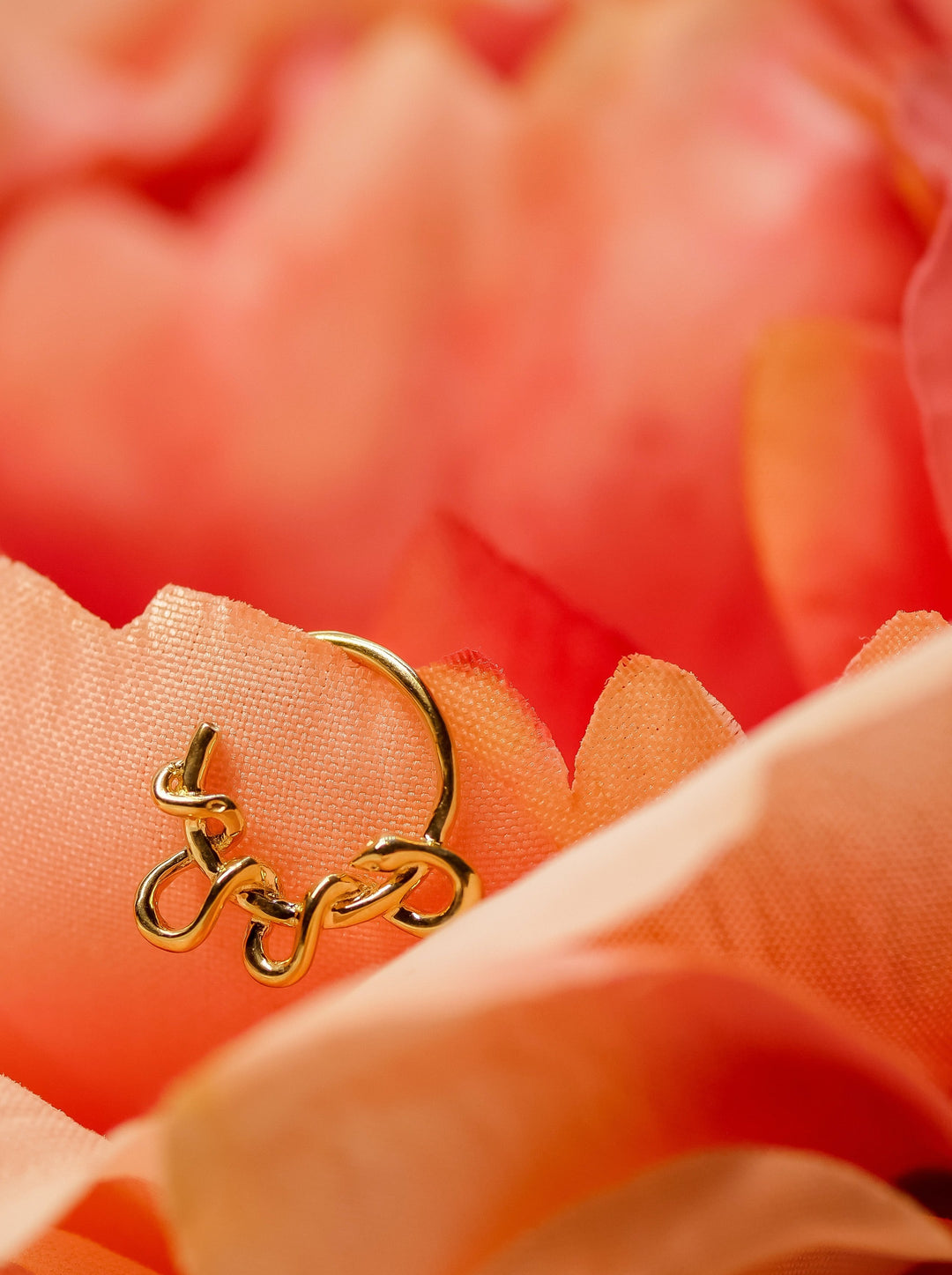 Kaa Color Rings Kaa - Gold Snake Seam Ring by Junipurr – BodyALTAR