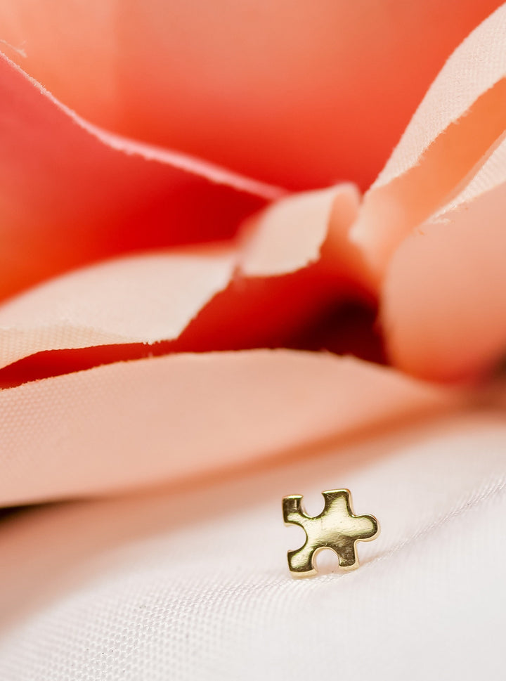 14K Gold Puzzle Piece by Junipurr